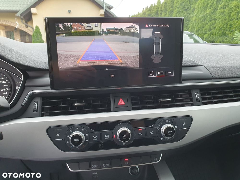 Audi A4 Limousine - 9