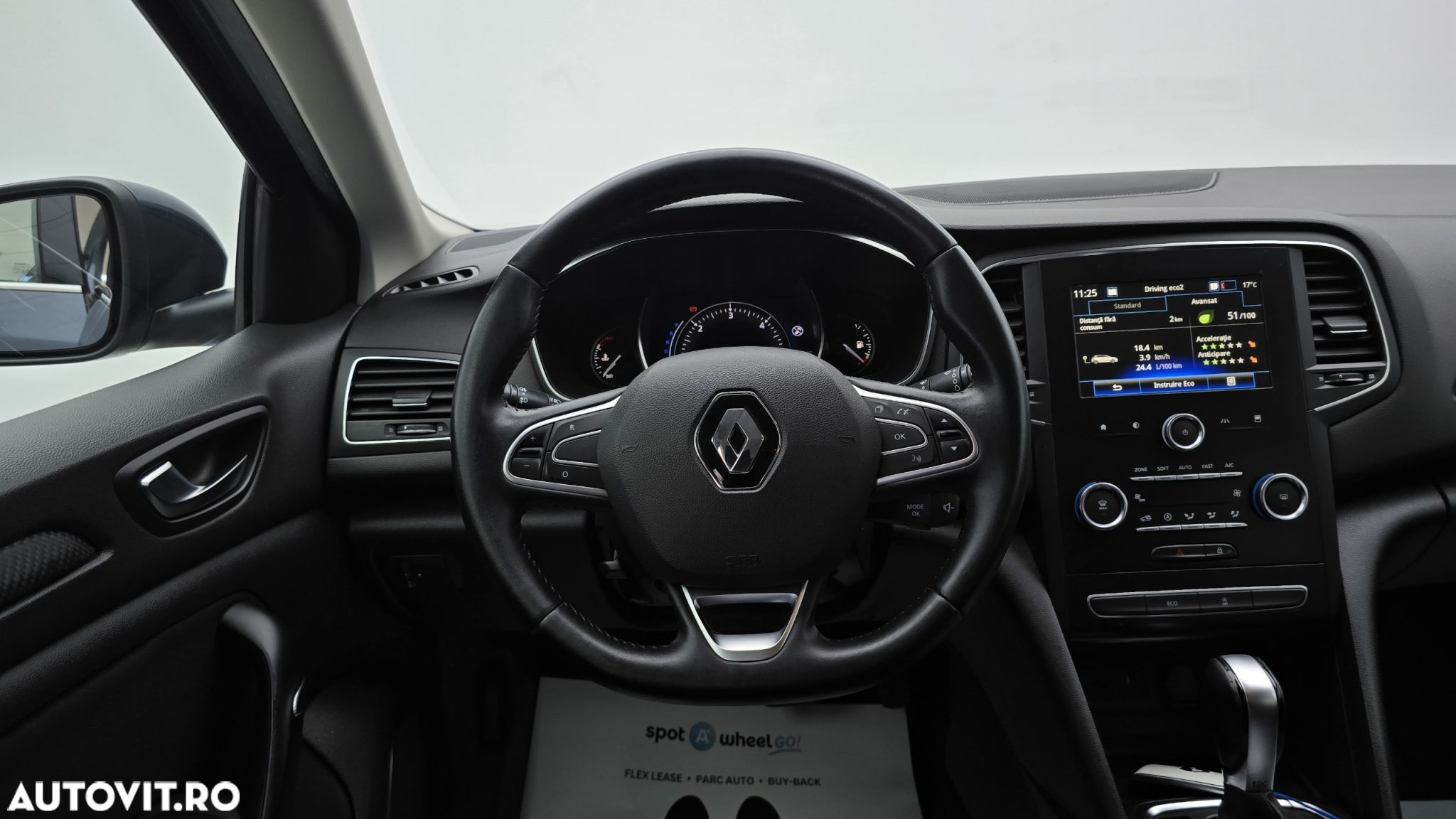 Renault Megane ENERGY dCi EDC Zen - 15