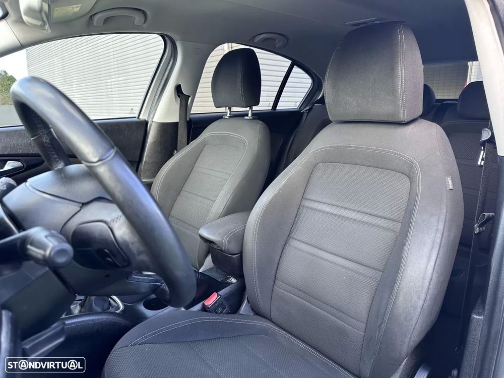 Fiat Tipo 1.3 M-Jet Lounge Tech - 25