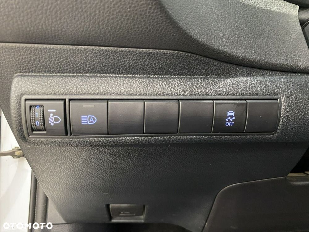 Toyota Corolla - 27