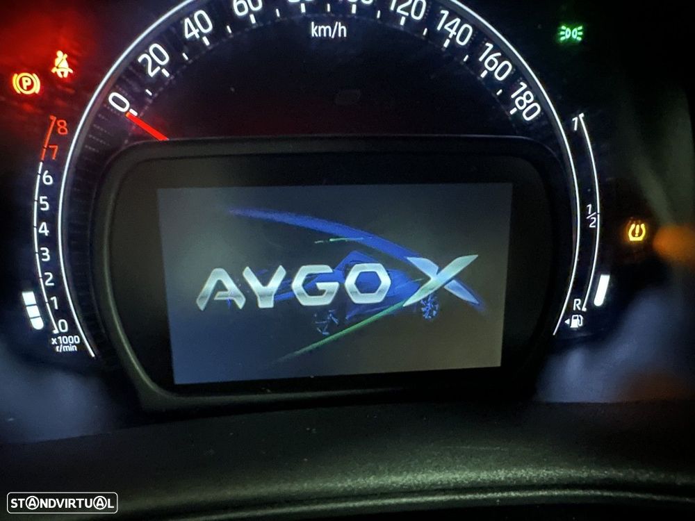 Toyota Aygo X 1.0 Play - 26