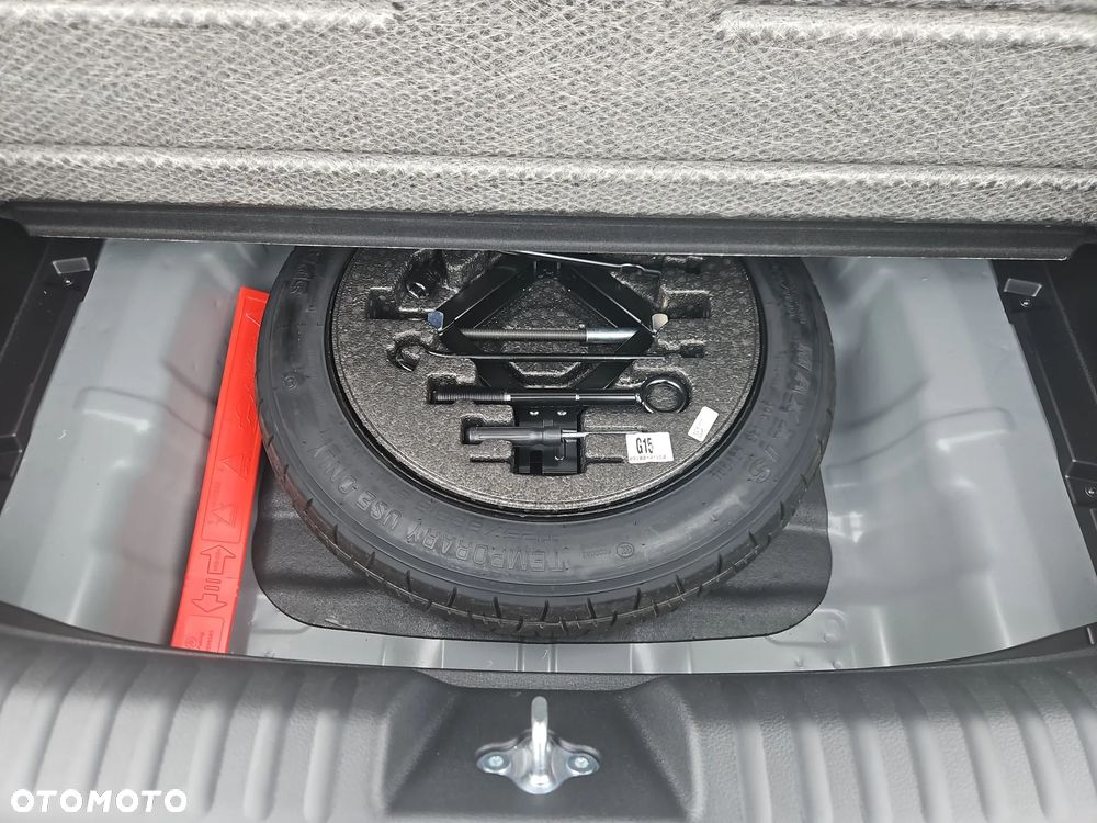 Kia XCeed 1.6 T-GDI Tribute DCT - 22
