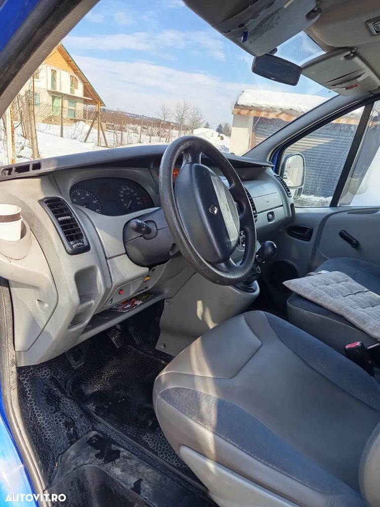 Renault Trafic - 9