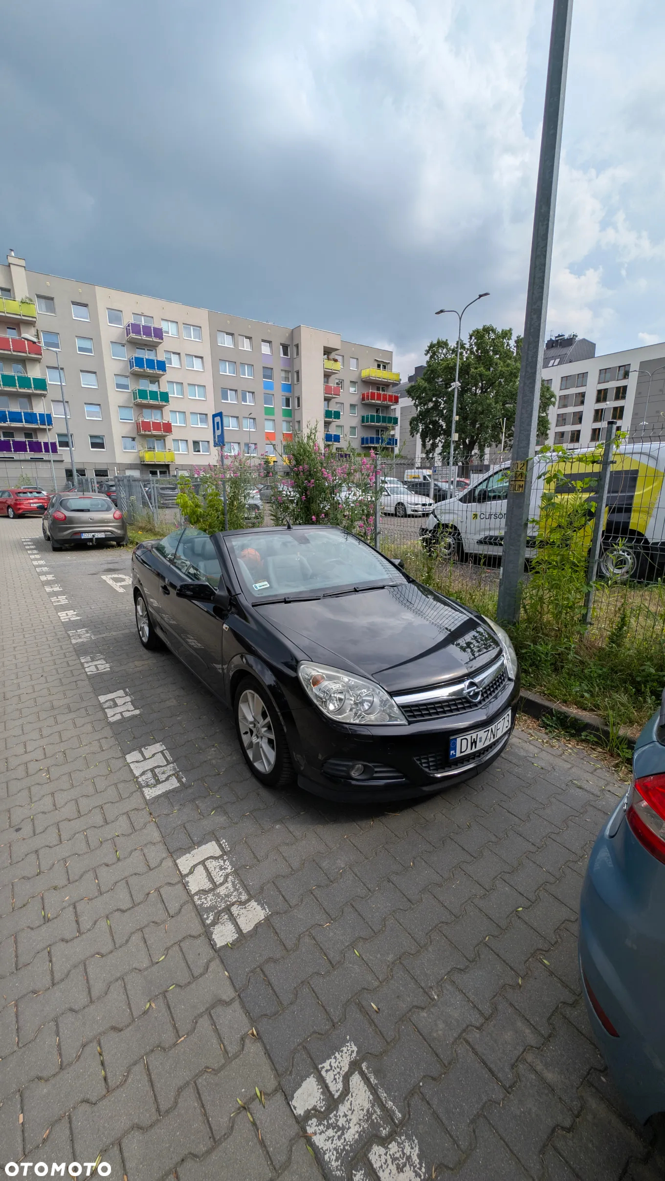 Opel Astra TwinTop 1.9 CDTI Cosmo - 2