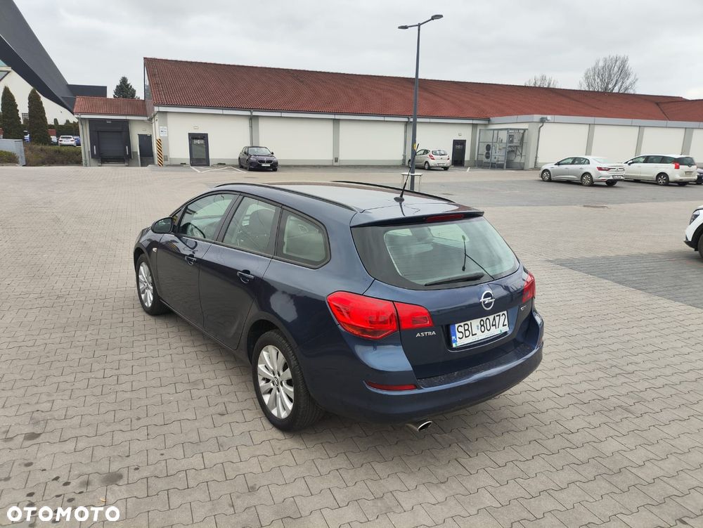 Opel Astra - 6