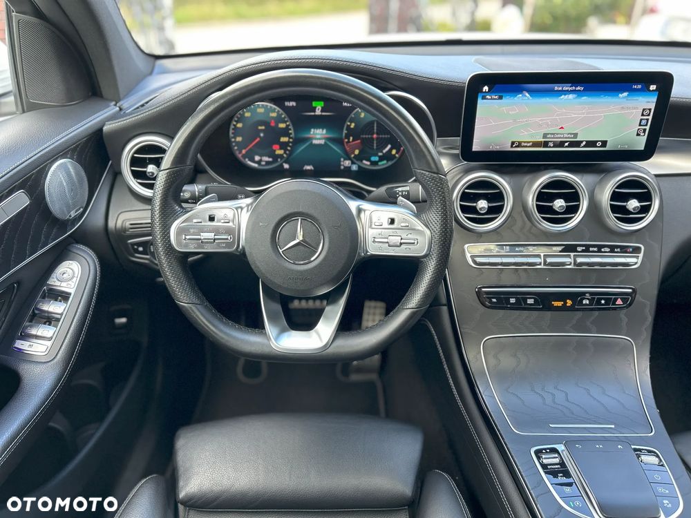 Mercedes-Benz GLC - 12