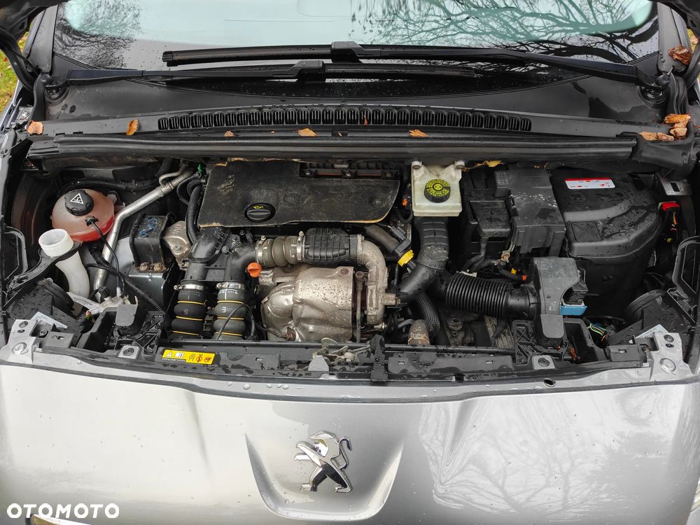 Peugeot 5008 1.6 HDi Active 7os - 5