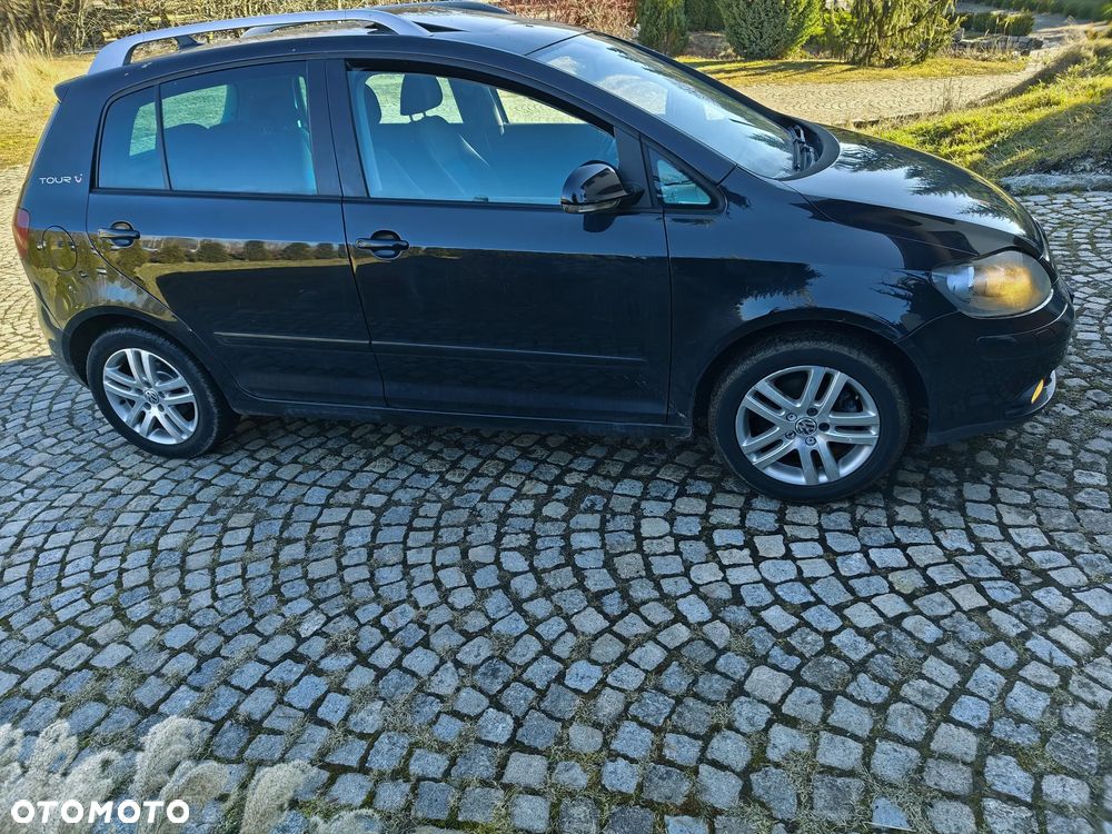 Volkswagen Golf Plus 1.6 FSI Tour Edition - 3