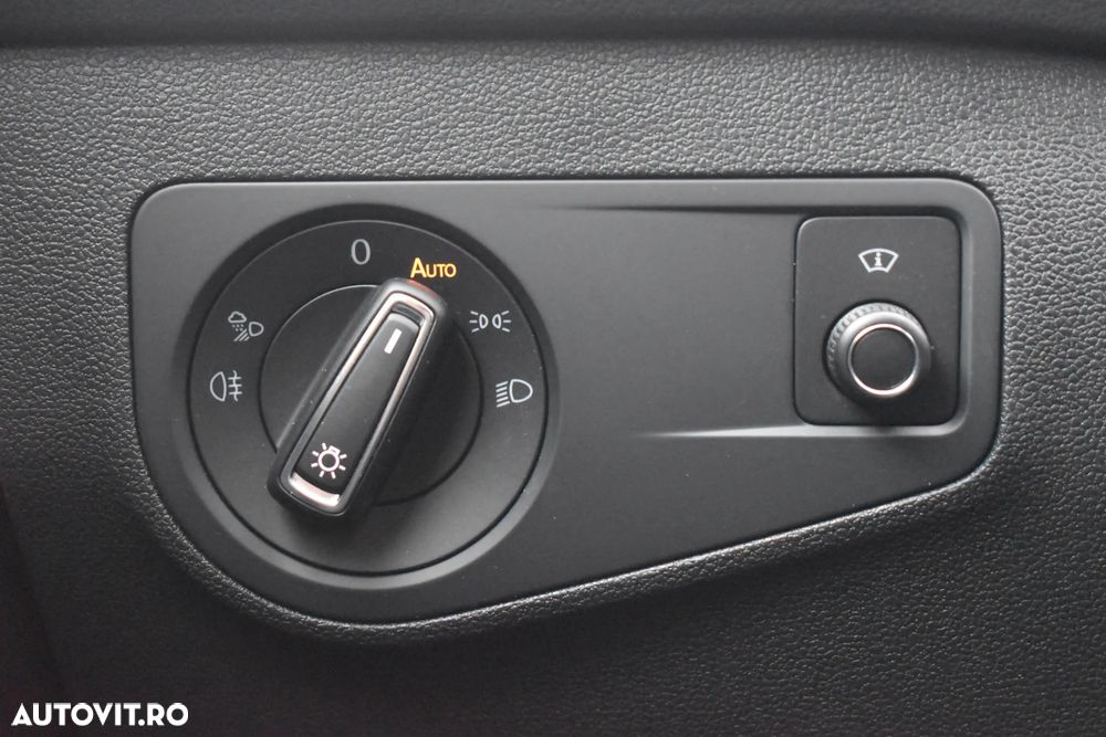 Volkswagen Tiguan 2.0 TDI SCR 4MOTION DSG Elegance - 34