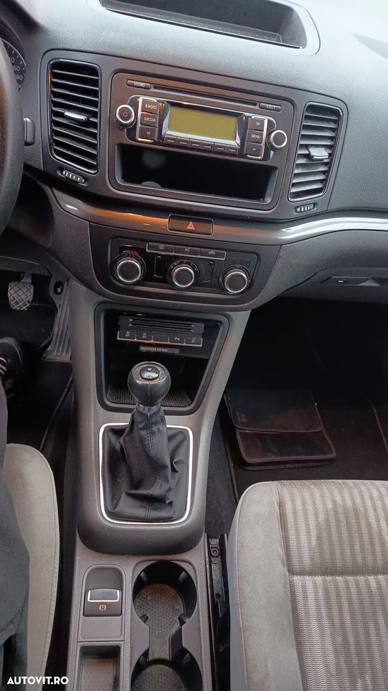 Dezmembrez Seat Alhambra , an 2013 , 2.0D , tip motor CFF , cutie  manuala - 9