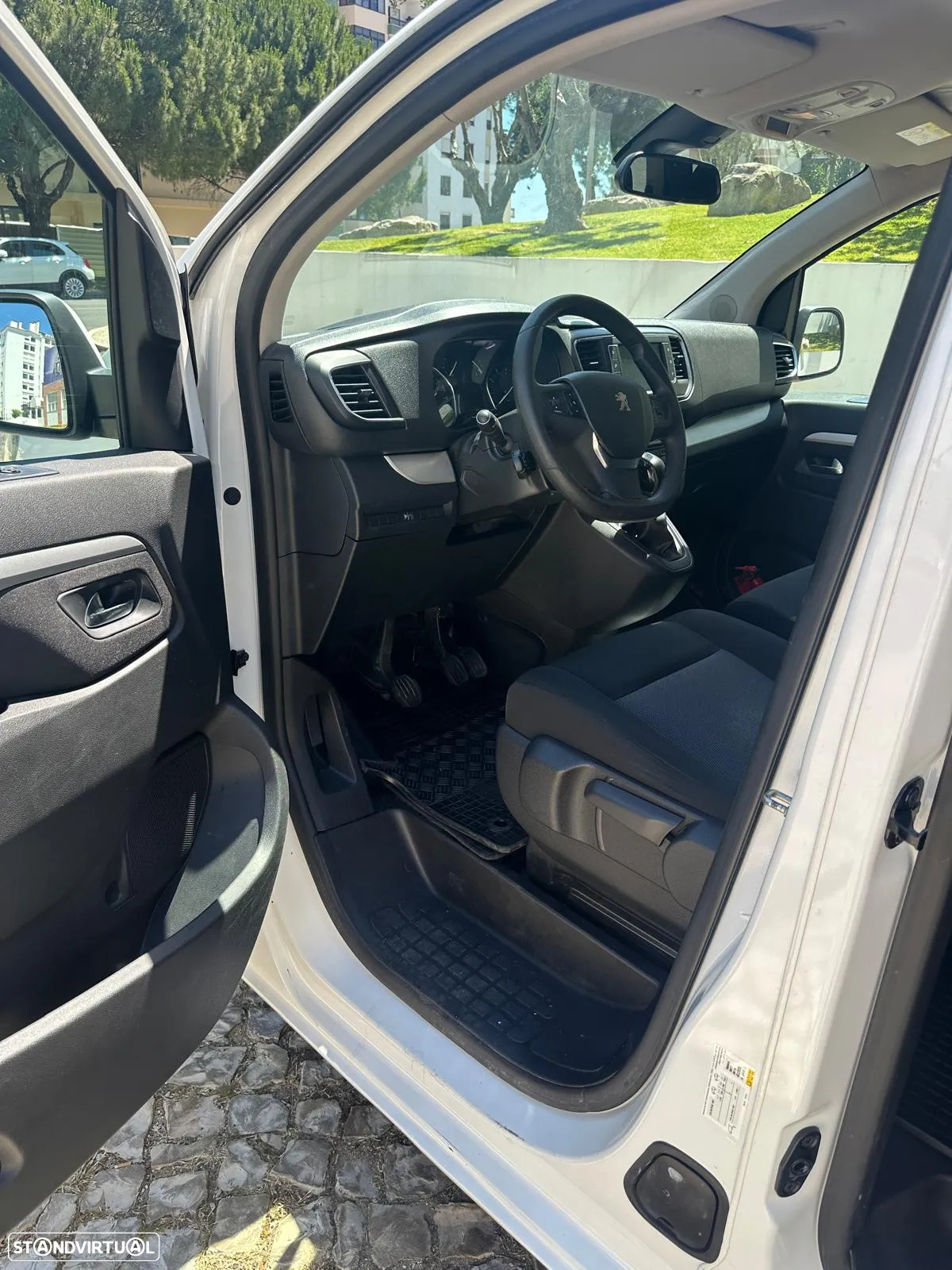 Peugeot Traveller 1.6 BlueHDi L2H1 Active Standard - 15