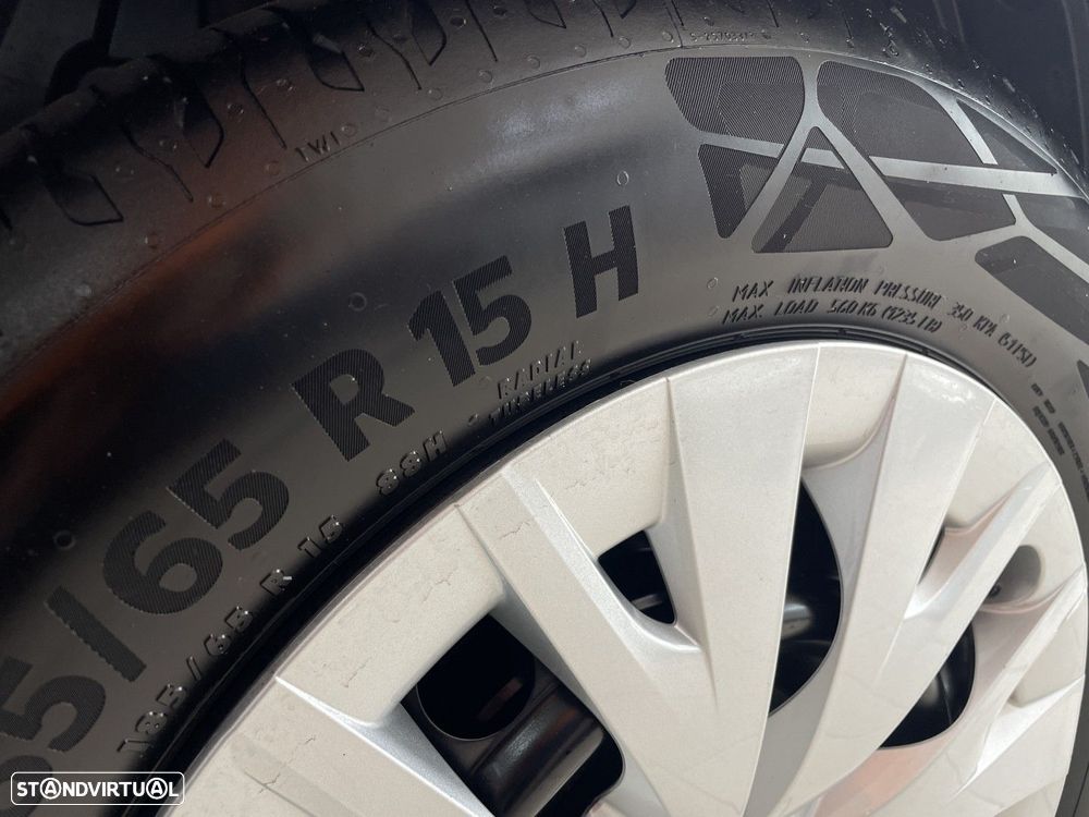 Toyota Yaris 1.0 VVT-i Comfort - 54