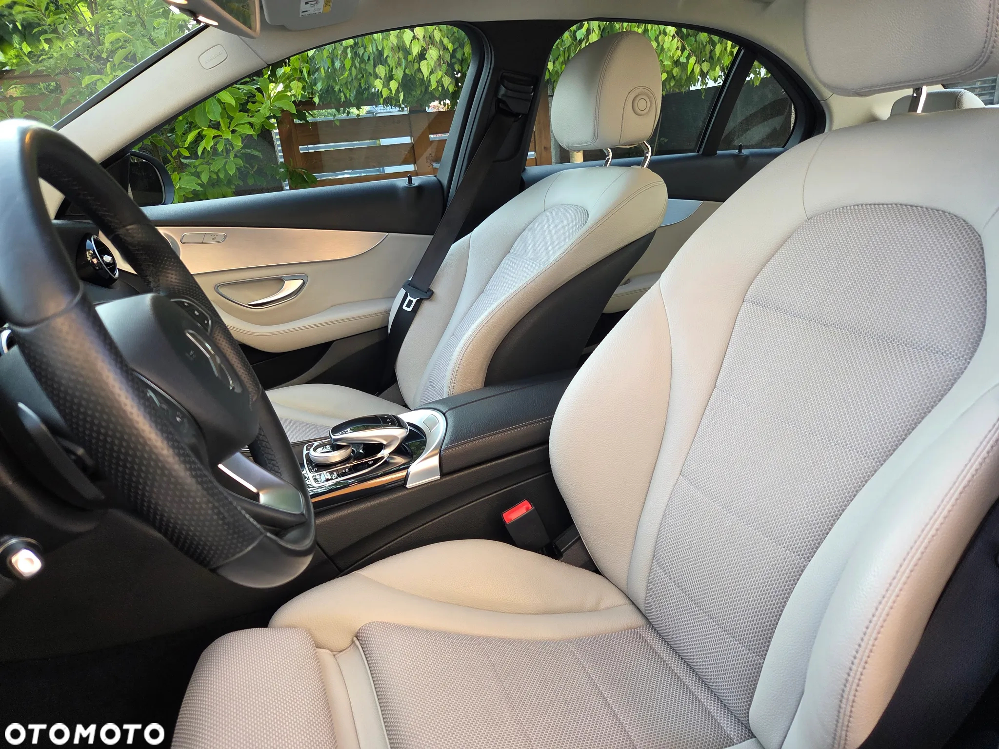 Mercedes-Benz Klasa C 200 4-Matic 7G-TRONIC - 13