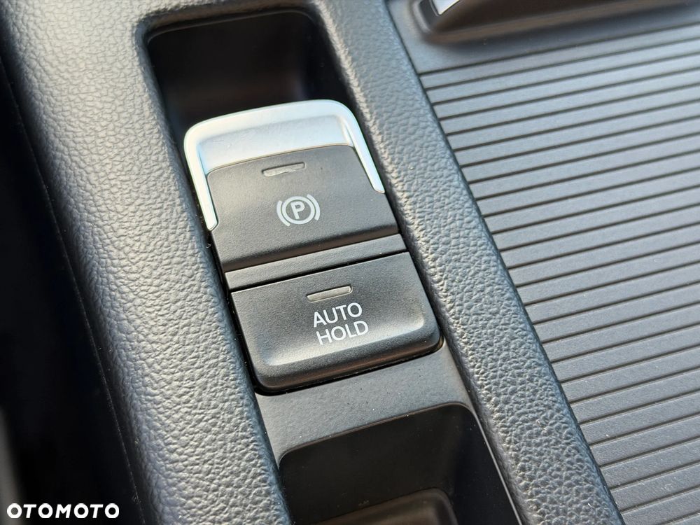 Volkswagen Passat 2.0 TDI EVO Elegance - 20