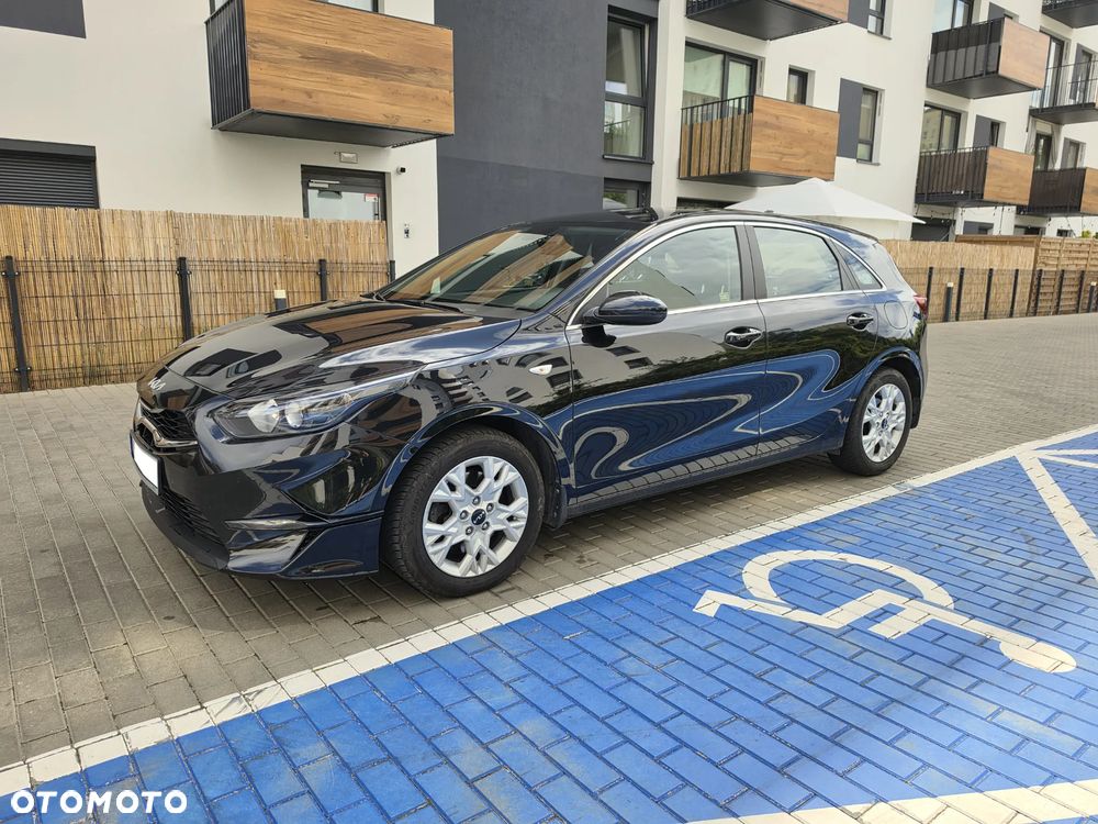 Kia Ceed 1.5 T-GDI M - 13