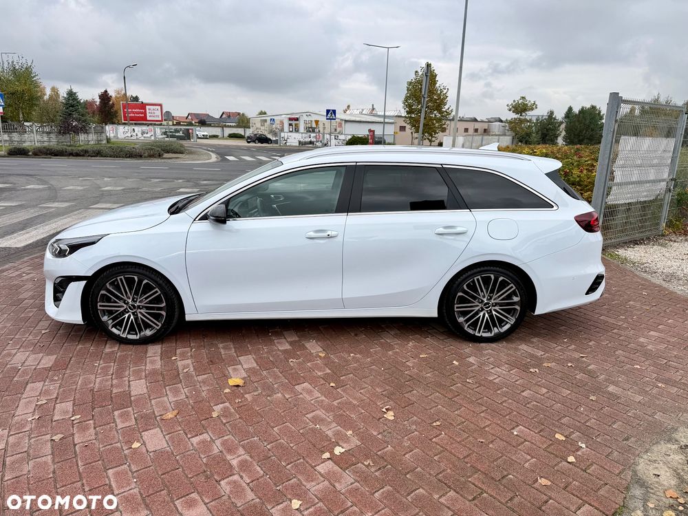 Kia Ceed 1.5 T-GDI DCT7 OPF GT Line - 32