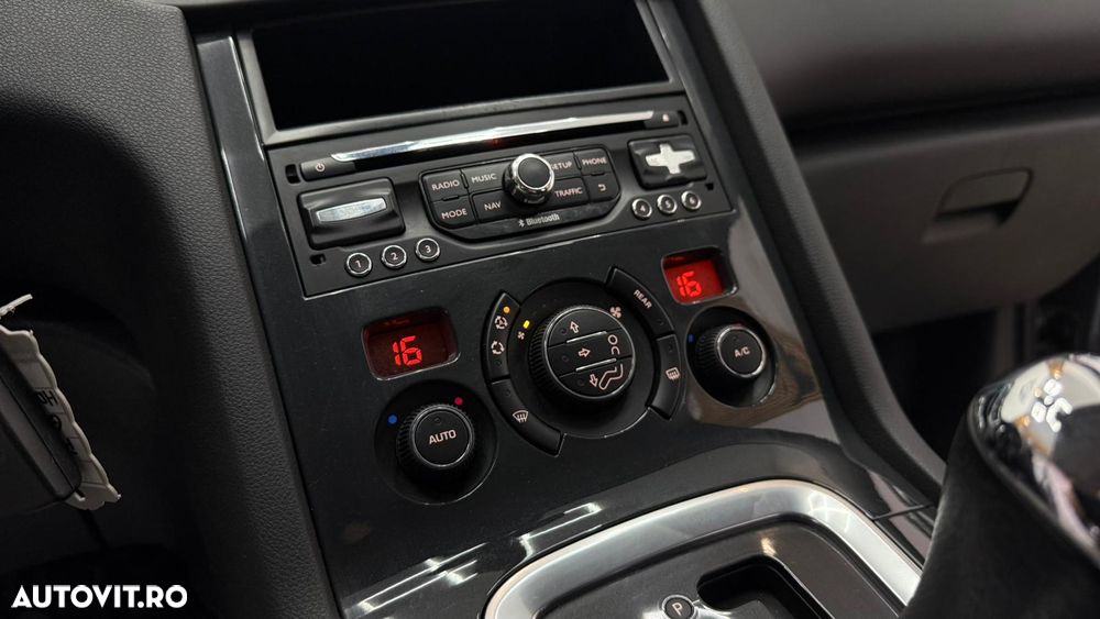 Peugeot 5008 BlueHDI 120 EAT6 Stop & Start Active - 20