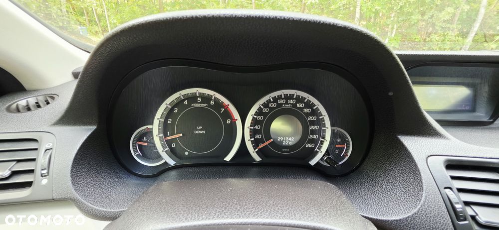 Honda Accord 2.0 Lifestyle - 13