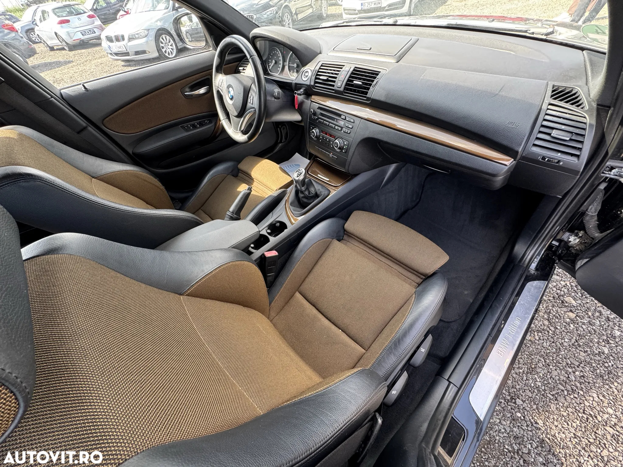 BMW Seria 1 118d Sport Line - 19