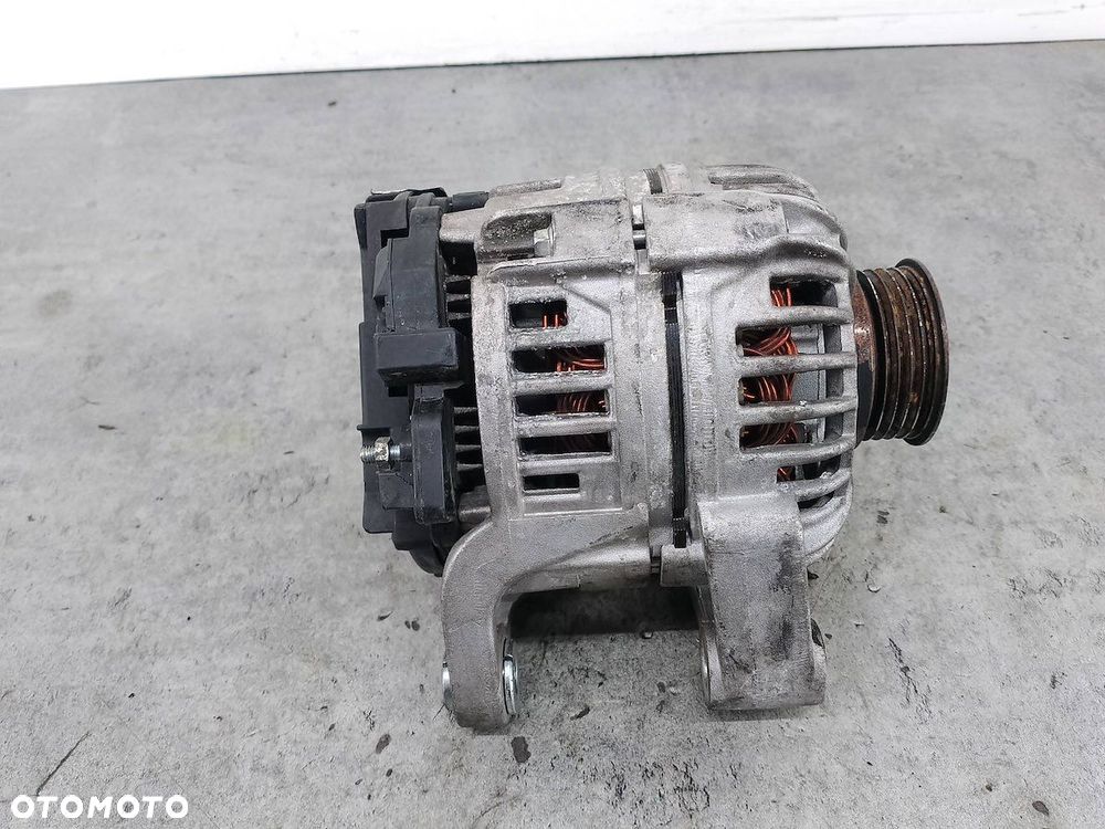 ALTERNATOR OPEL AGILA B 26006944  8EL012426-781 HELLA 1.0 12V - 4