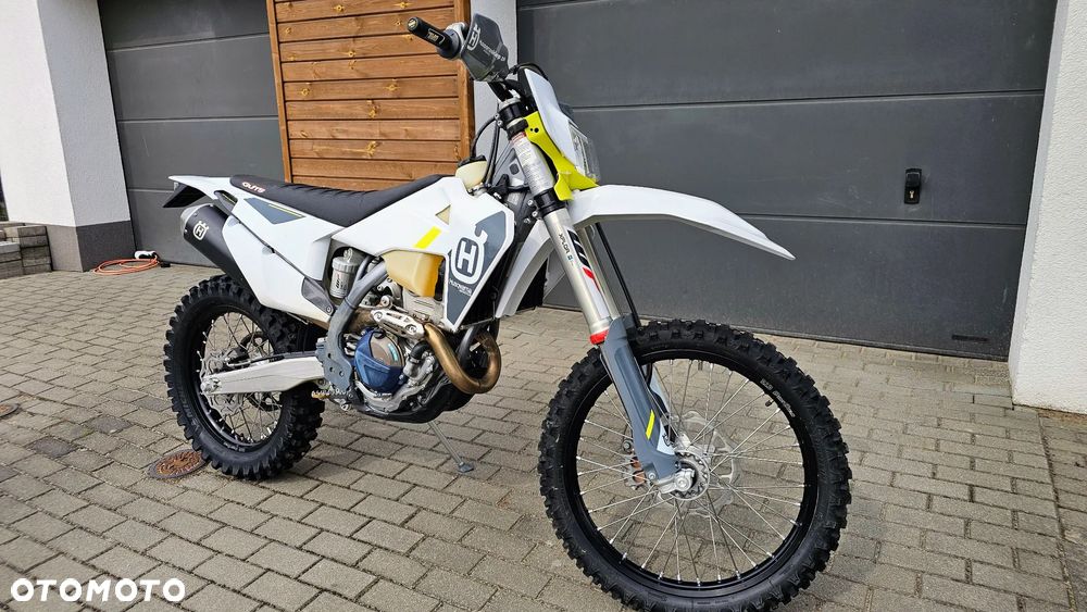 Husqvarna FE - 3