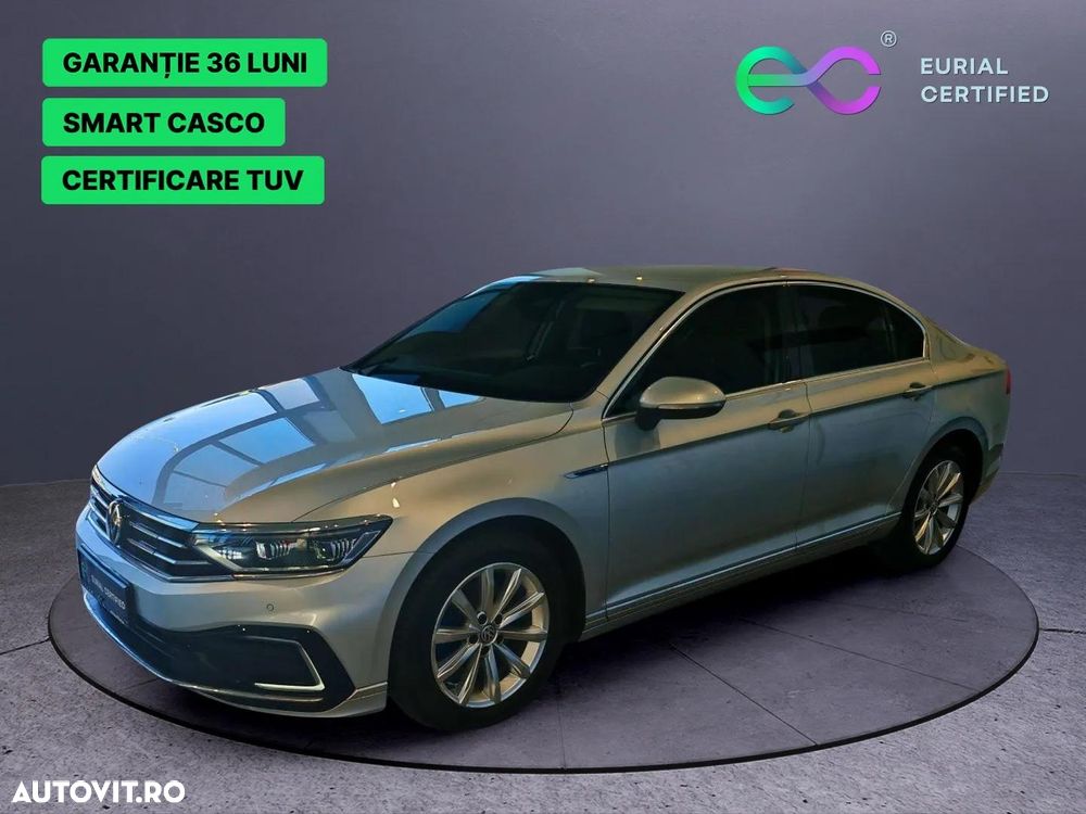 Volkswagen Passat Standard - 1