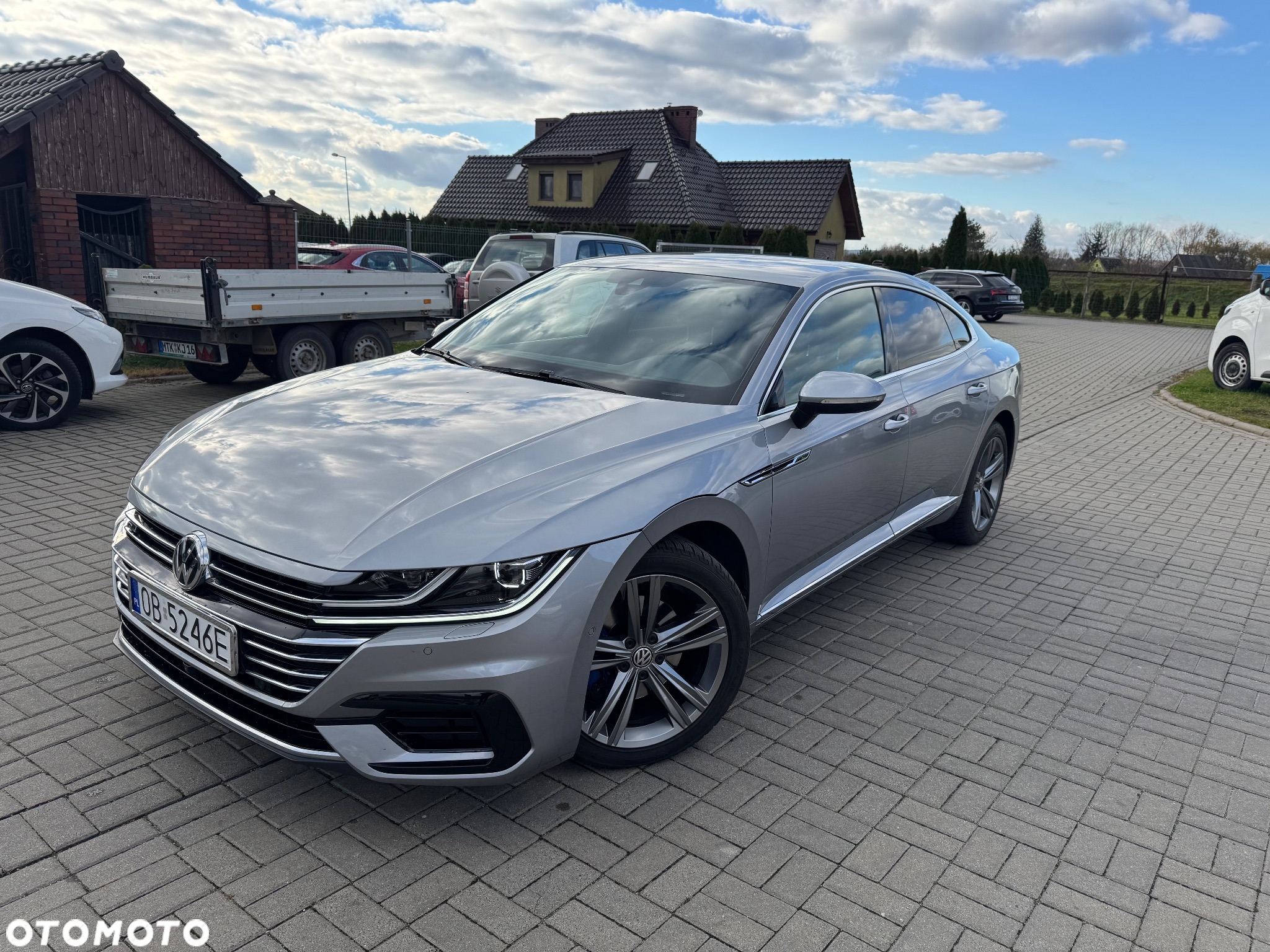Volkswagen Arteon 2.0 TDI SCR R-Line DSG - 2