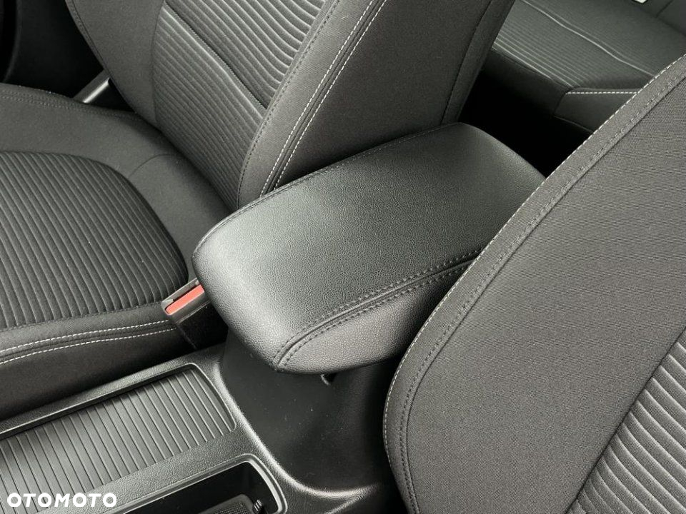Ford Focus - 17