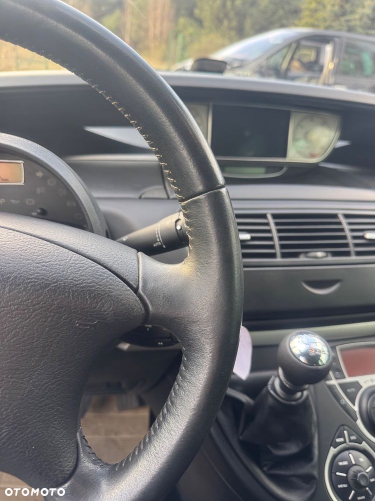 Citroën C8 2.0 HDi Exclusive - 35