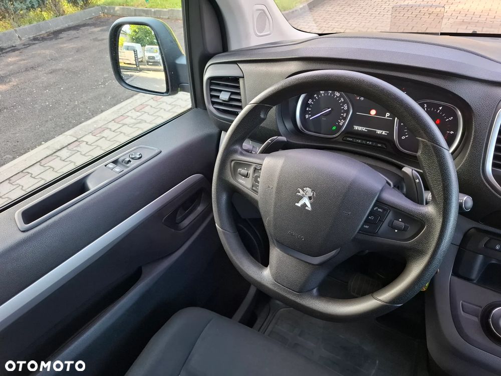 Peugeot expert - 17