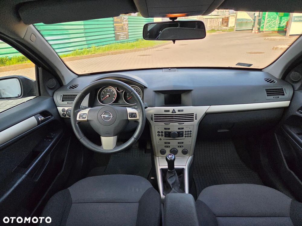 Opel Astra 1.6 Cosmo - 8