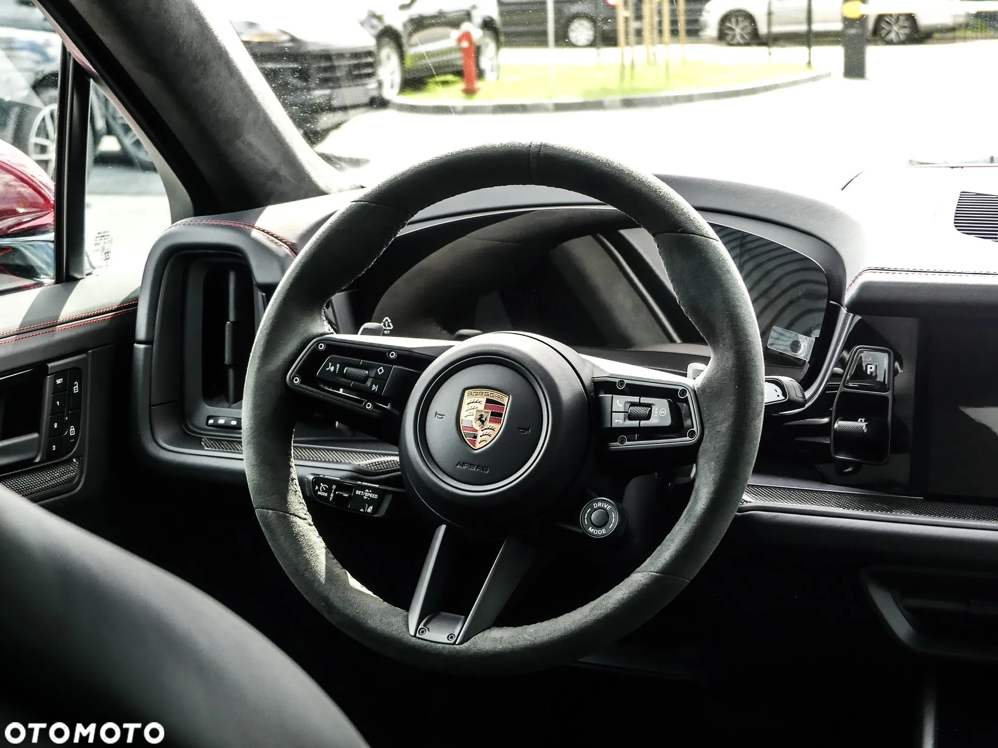 Porsche Cayenne Coupe GTS - 13