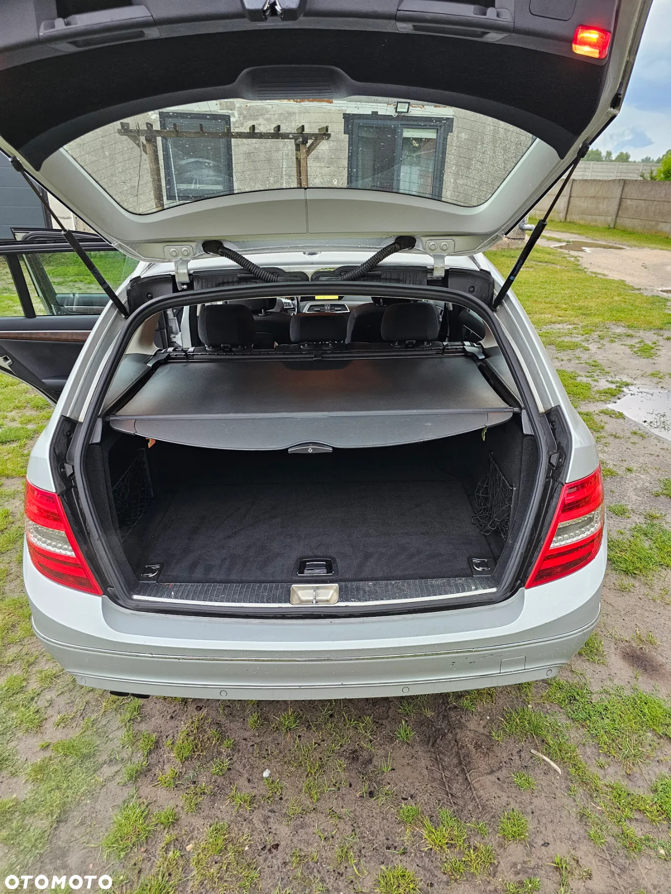 Mercedes-Benz Klasa C 200 T CDI DPF Automatik BlueEFFICIENCY Elegance - 9