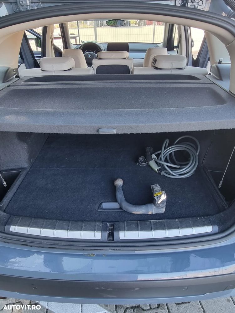 BMW X1 xDrive25e xLine - 19