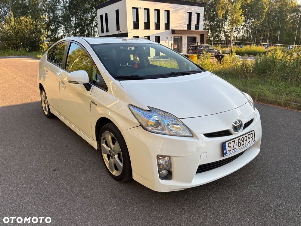 Toyota Prius 1.8 HSD Luna - 3