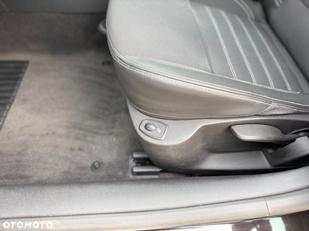 Renault Laguna 2.0 T Bose Edition - 34
