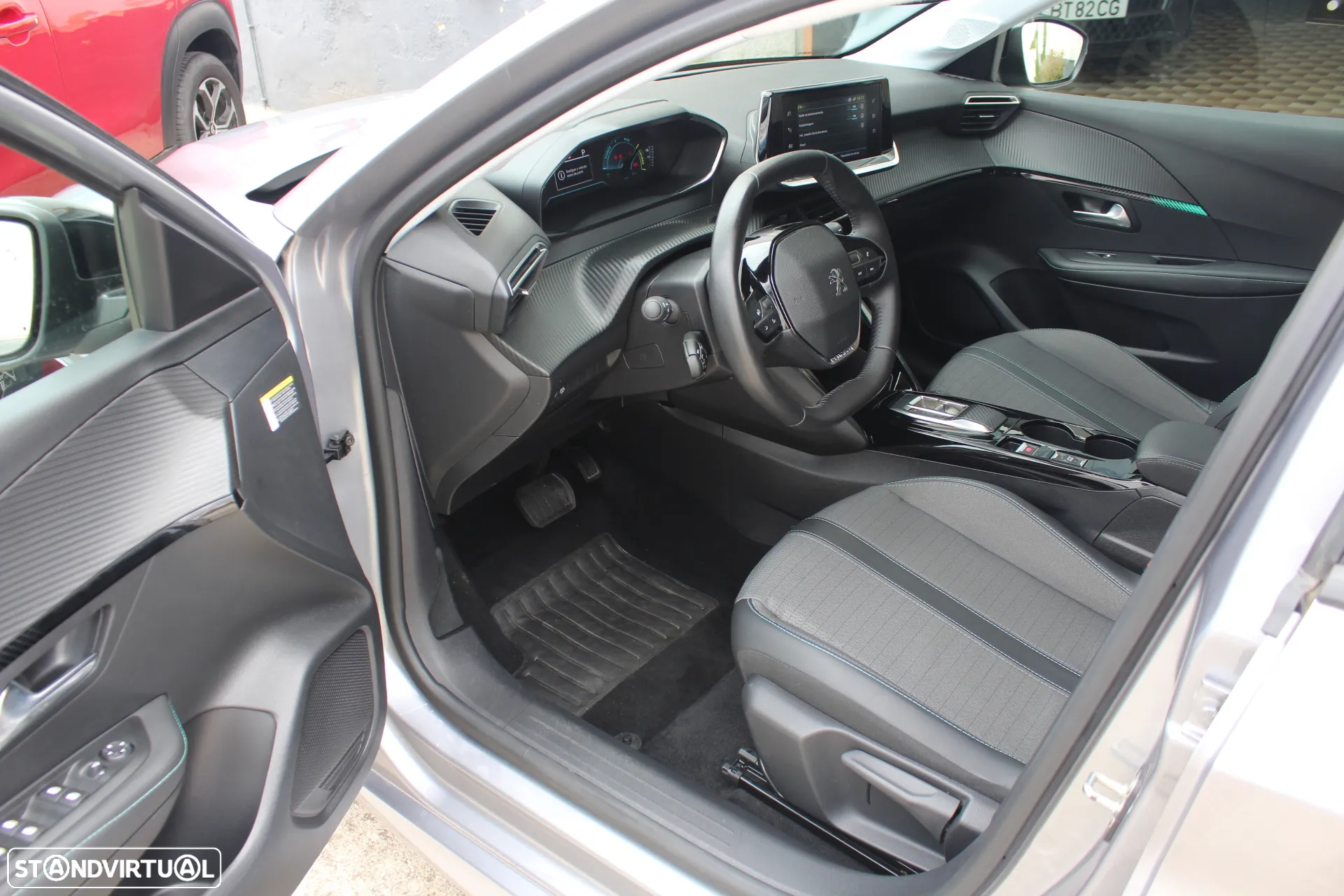 Peugeot e-208 50 kWh Allure - 21