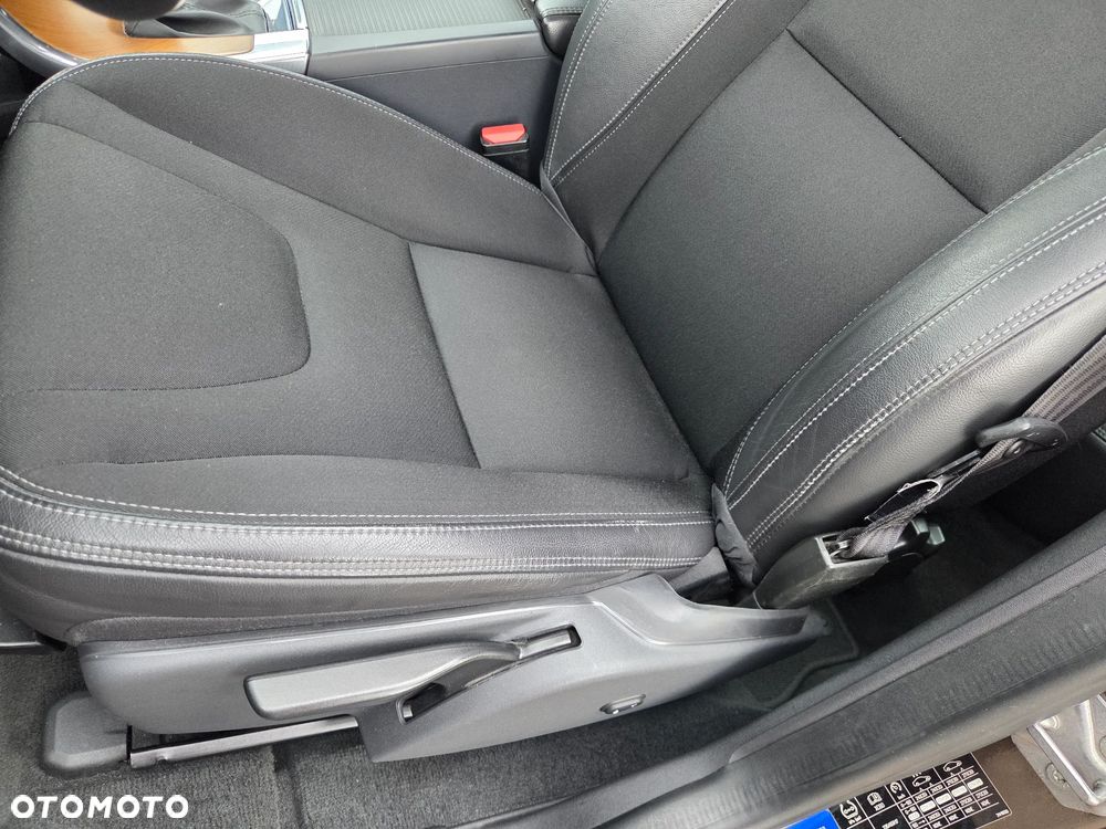 Volvo XC 60 D3 Drive-E Momentum - 15