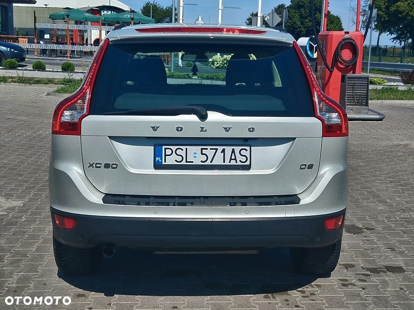 Volvo XC 60 D3 Momentum - 6