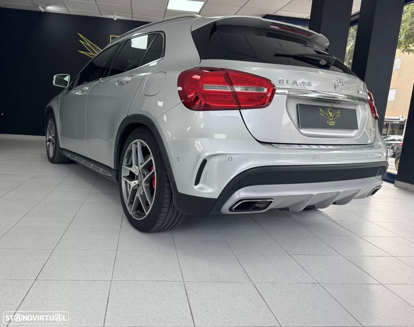 Mercedes-Benz GLA 45 AMG 4-Matic - 19