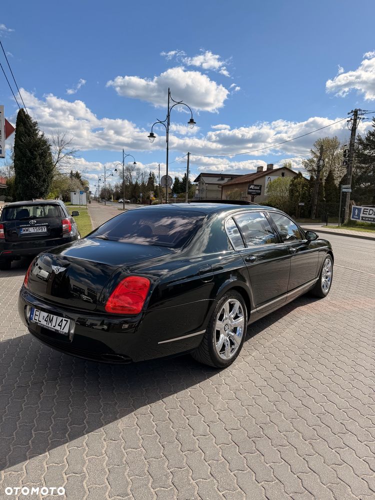 Bentley Flying Spur - 8