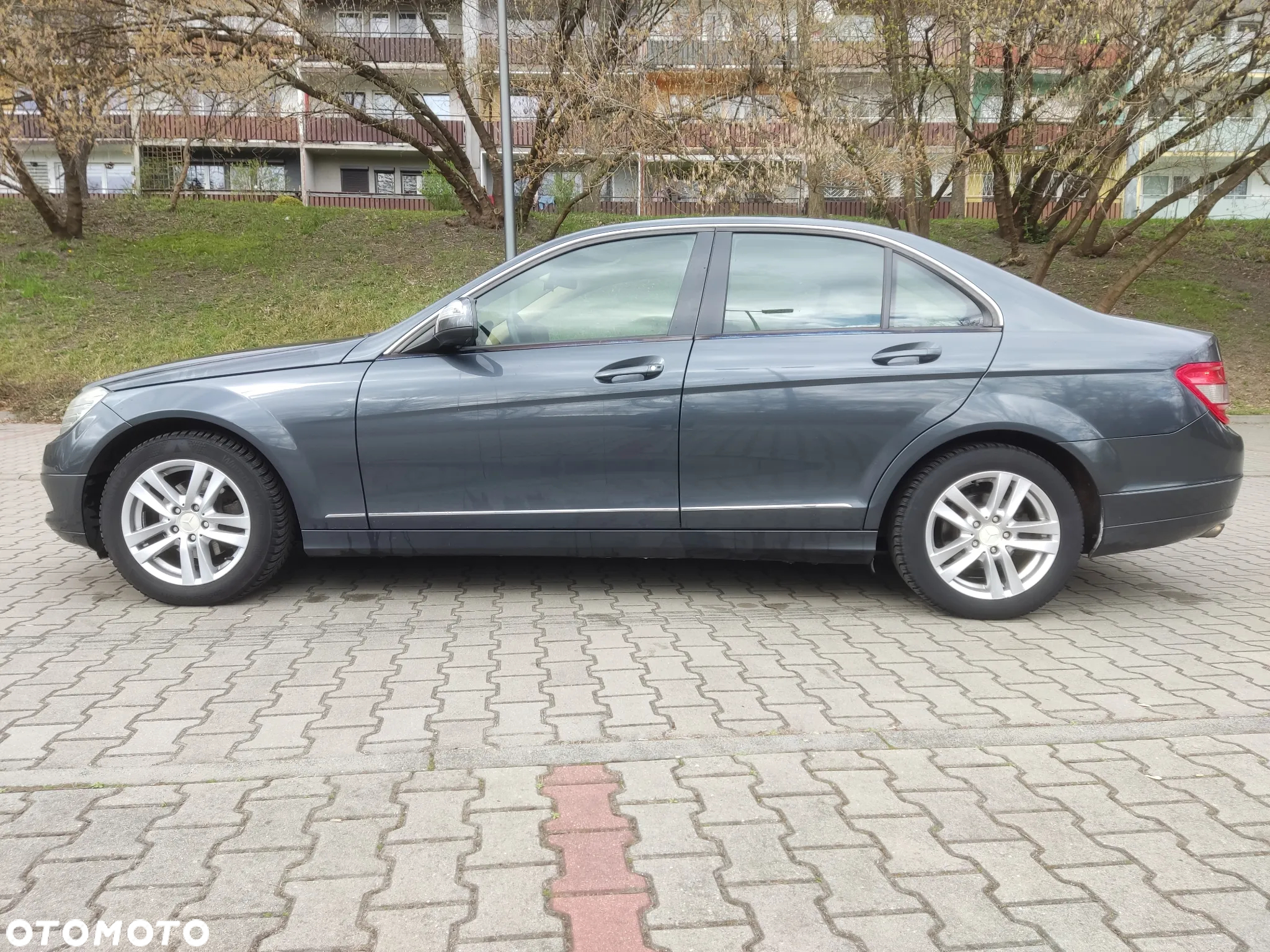 Mercedes-Benz Klasa C 200 CDI DPF Automatik Elegance - 11