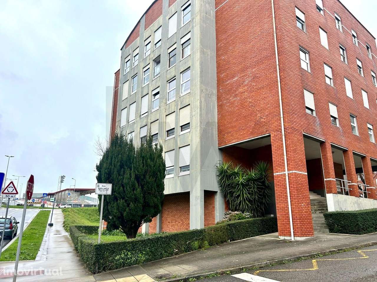 T2 com 80m2 e Arrecadação na Senhora da Hora – Matosinhos - Grande imagem: 2/18