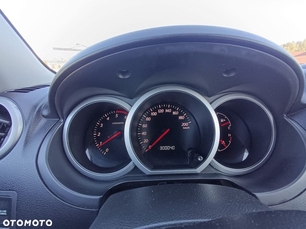 Suzuki Grand Vitara 1.9 DDiS - 17