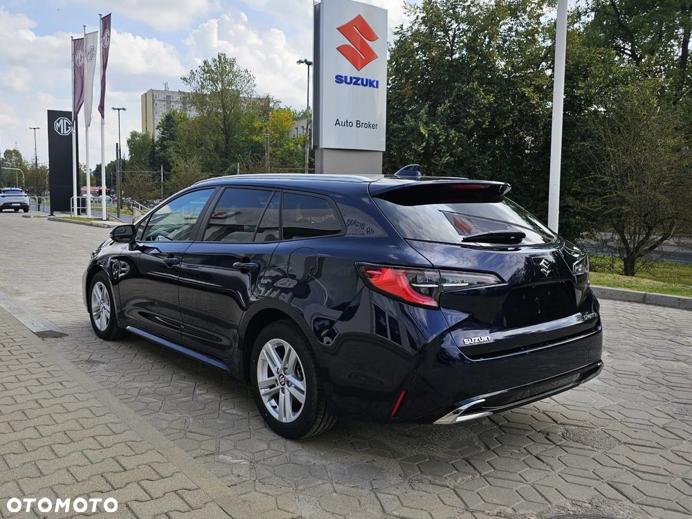 Suzuki Swace 1.8 Hybrid Premium Plus CVT - 8