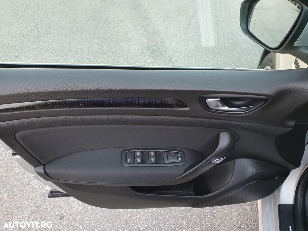 Renault Megane ENERGY dCi Intens - 19