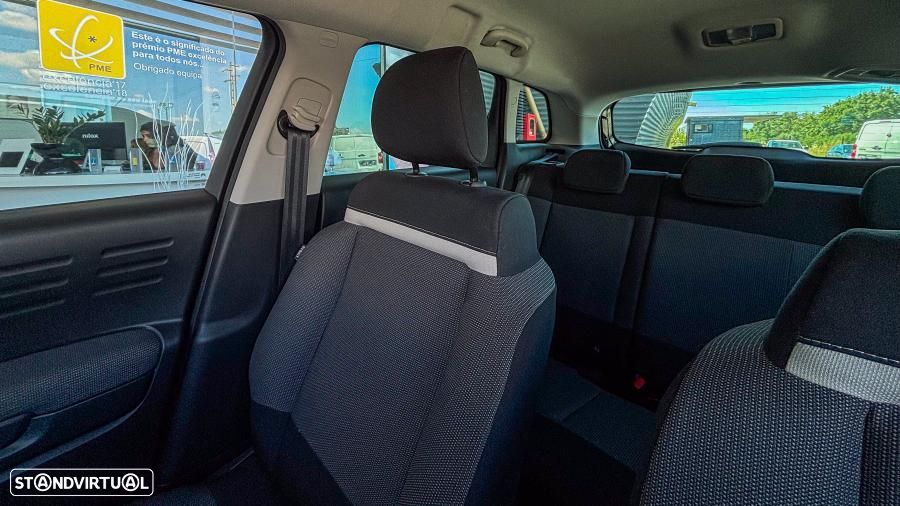 Citroën C3 1.2 PureTech Shine - 28