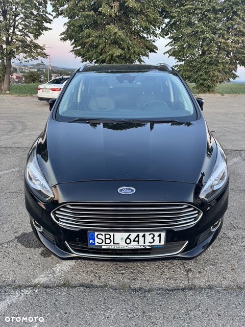 Ford S-Max 2.0 TDCi Titanium PowerShift - 6