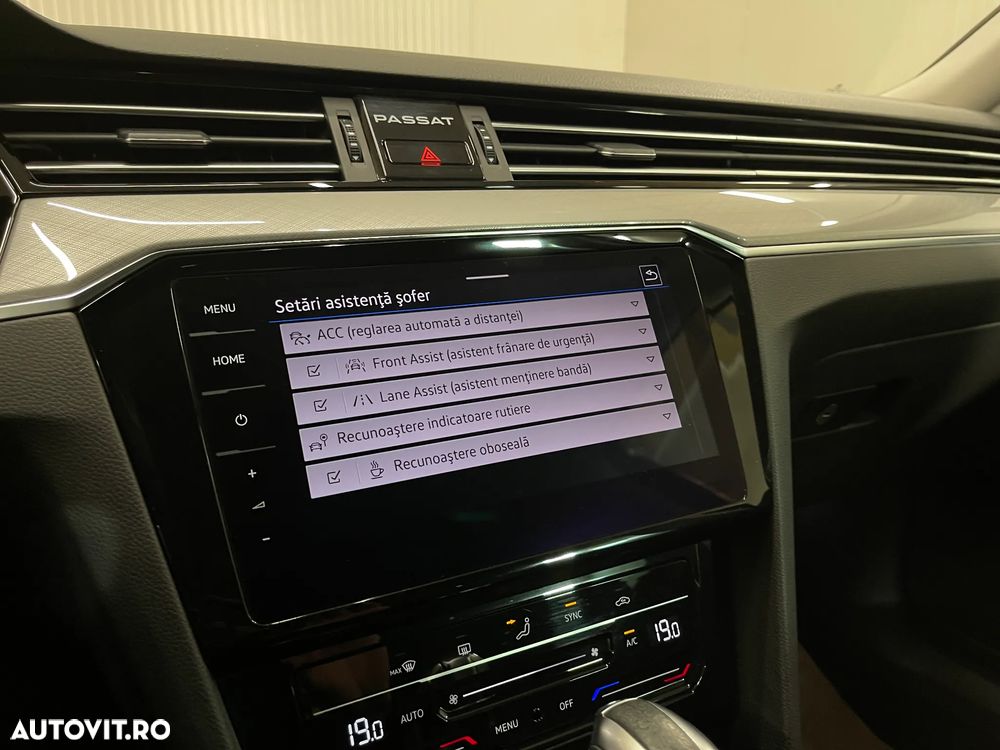 Volkswagen Passat - 20