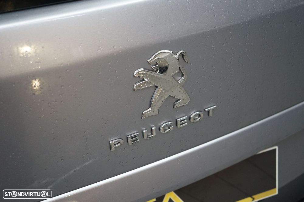 Peugeot Rifter 1.2 PureTech Allure - 12